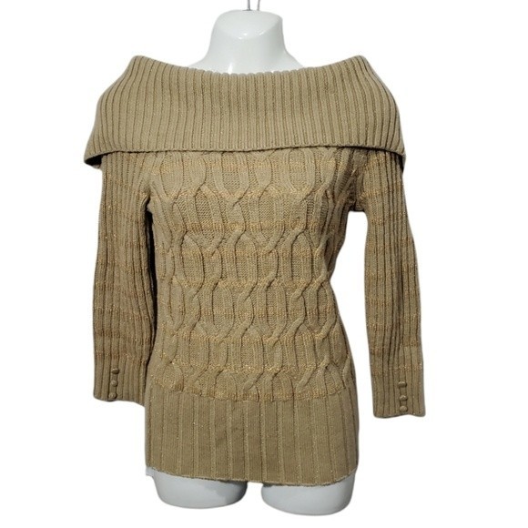 Dkny Sweaters - DKNY Cable Knit Tan Sweater Top